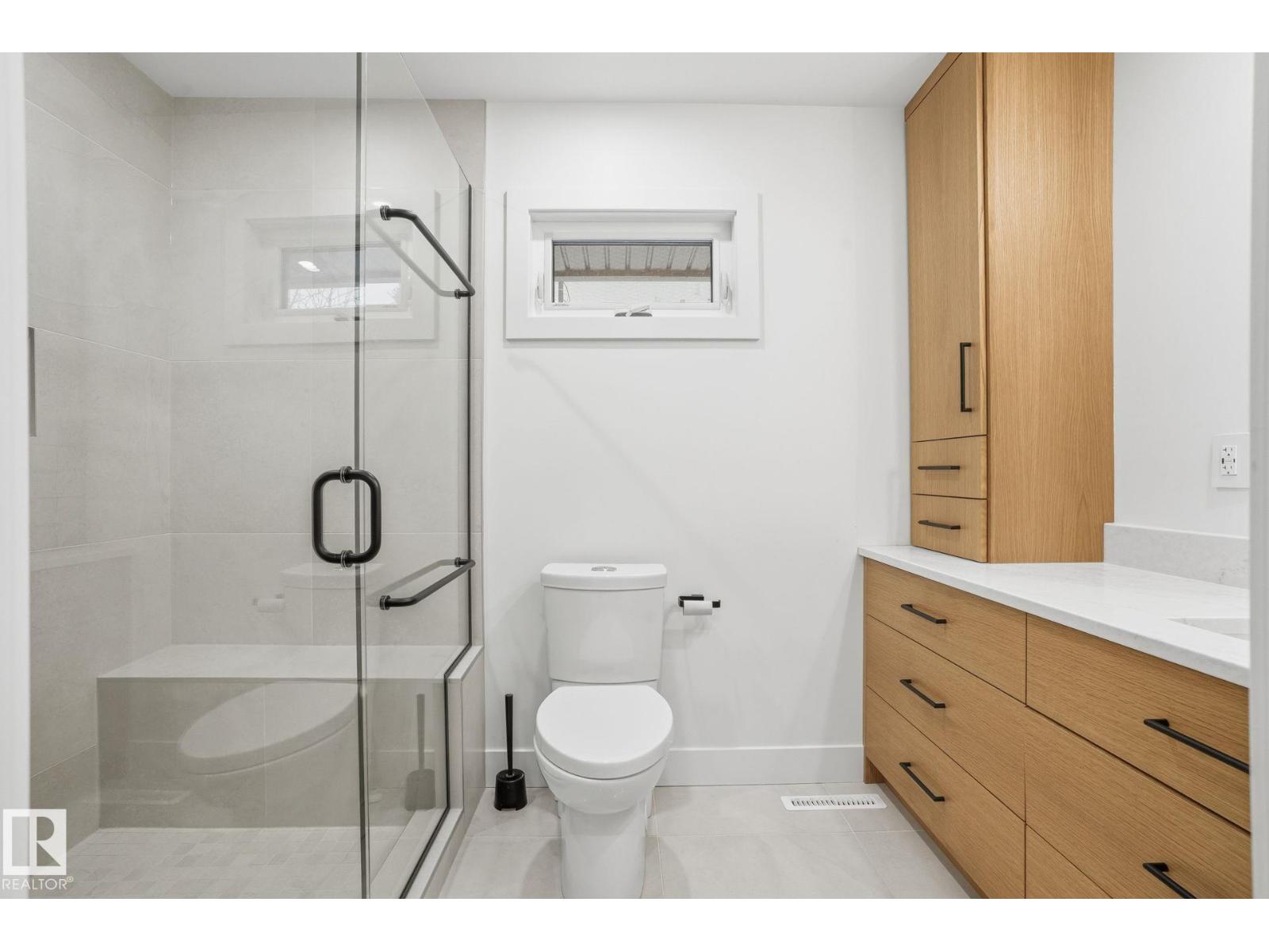 14604 MACKENZIE DR NW, Edmonton