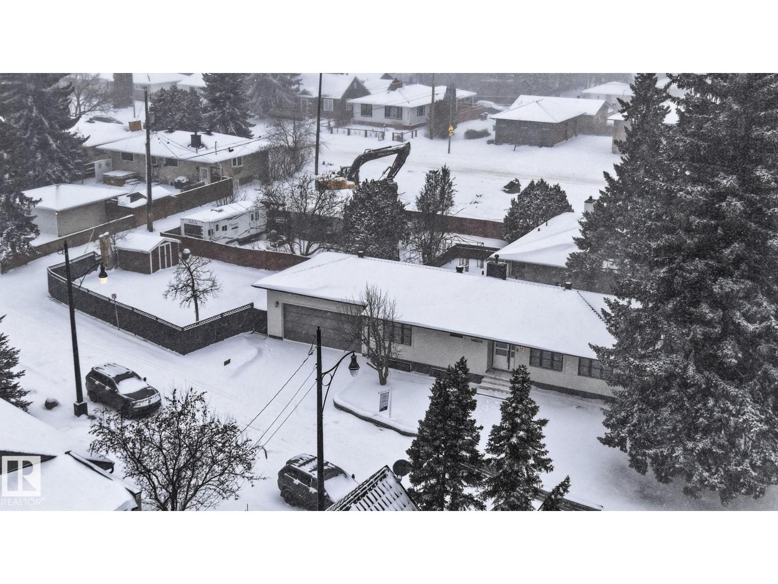 14604 MACKENZIE DR NW, Edmonton