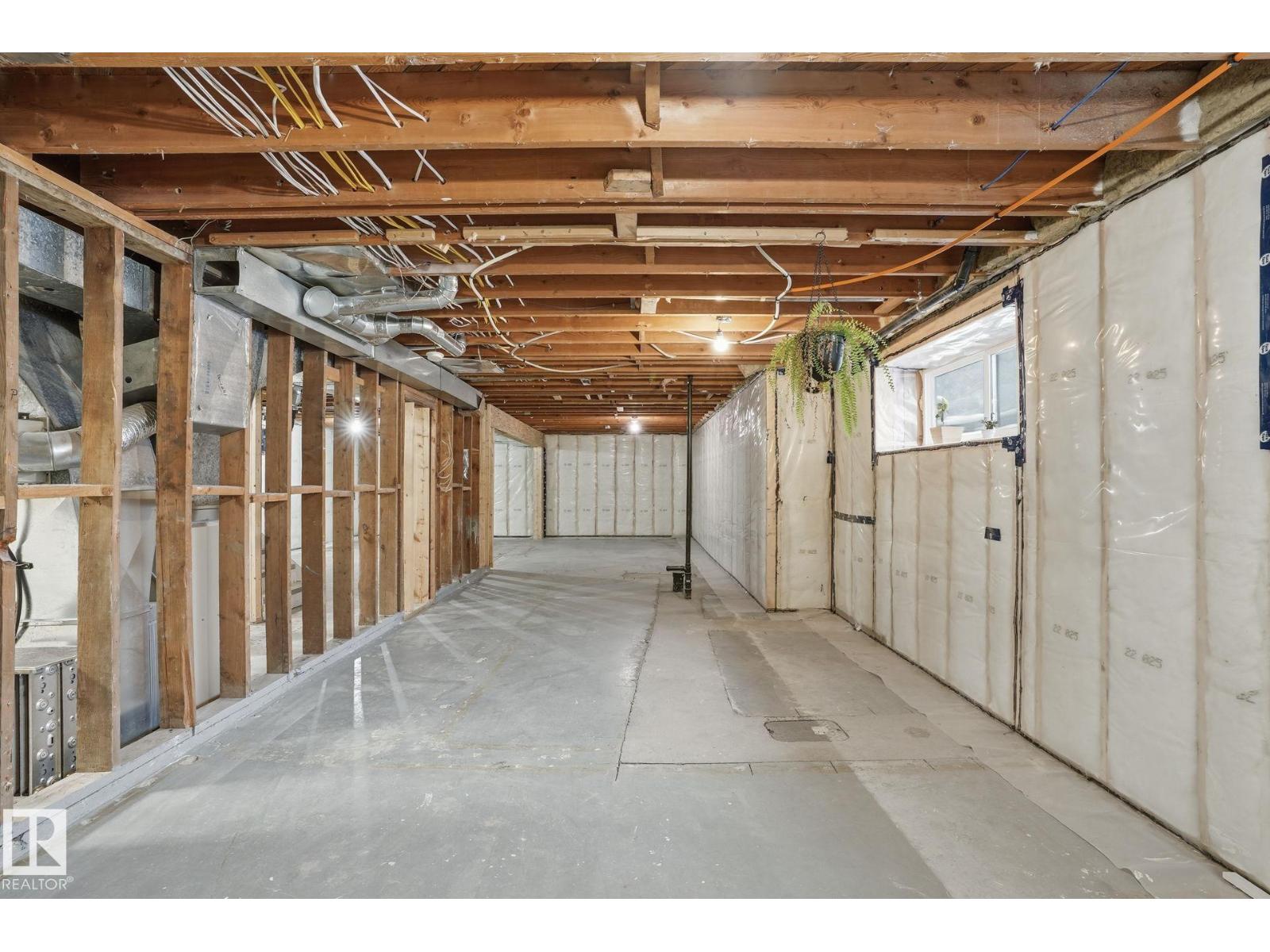 14604 MACKENZIE DR NW, Edmonton