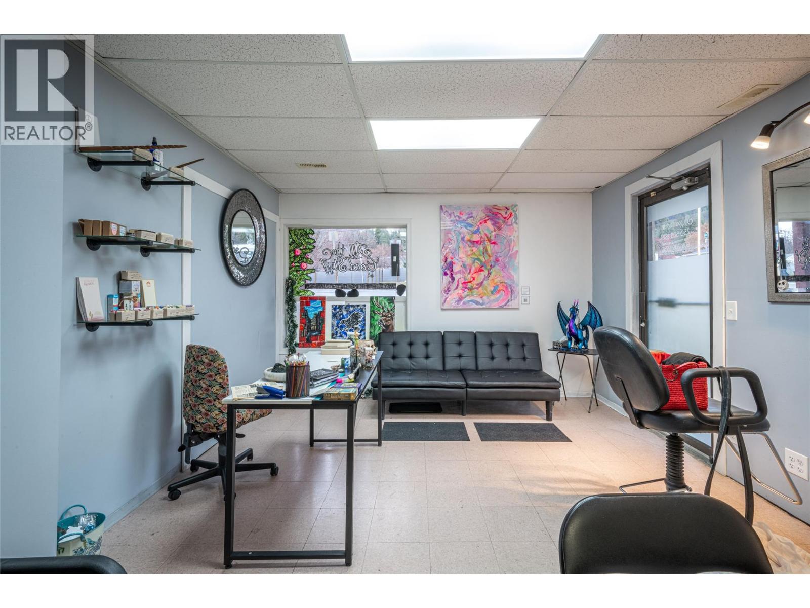 5683 97 Highway, Falkland