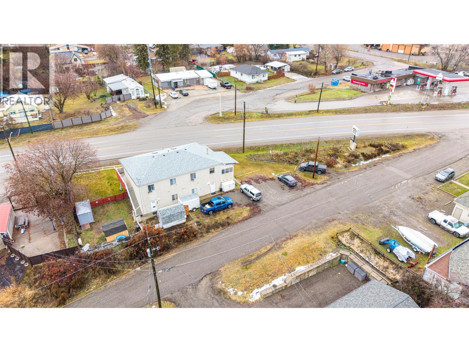 5683 97 Highway, Falkland