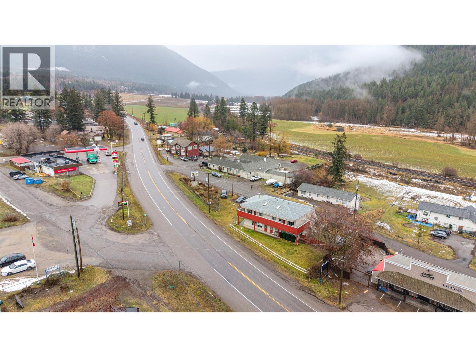 5683 97 Highway - 44