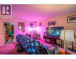 5683 97 Highway, Falkland, BC V0E1W0 Photo 14