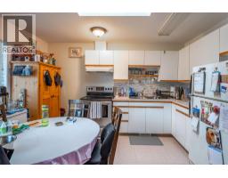 5683 97 Highway, Falkland, BC V0E1W0 Photo 16