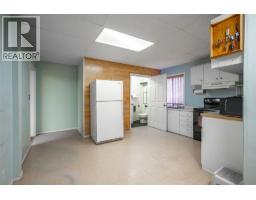 5683 97 Highway, Falkland, BC V0E1W0 Photo 31