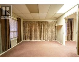 5683 97 Highway, Falkland, BC V0E1W0 Photo 36