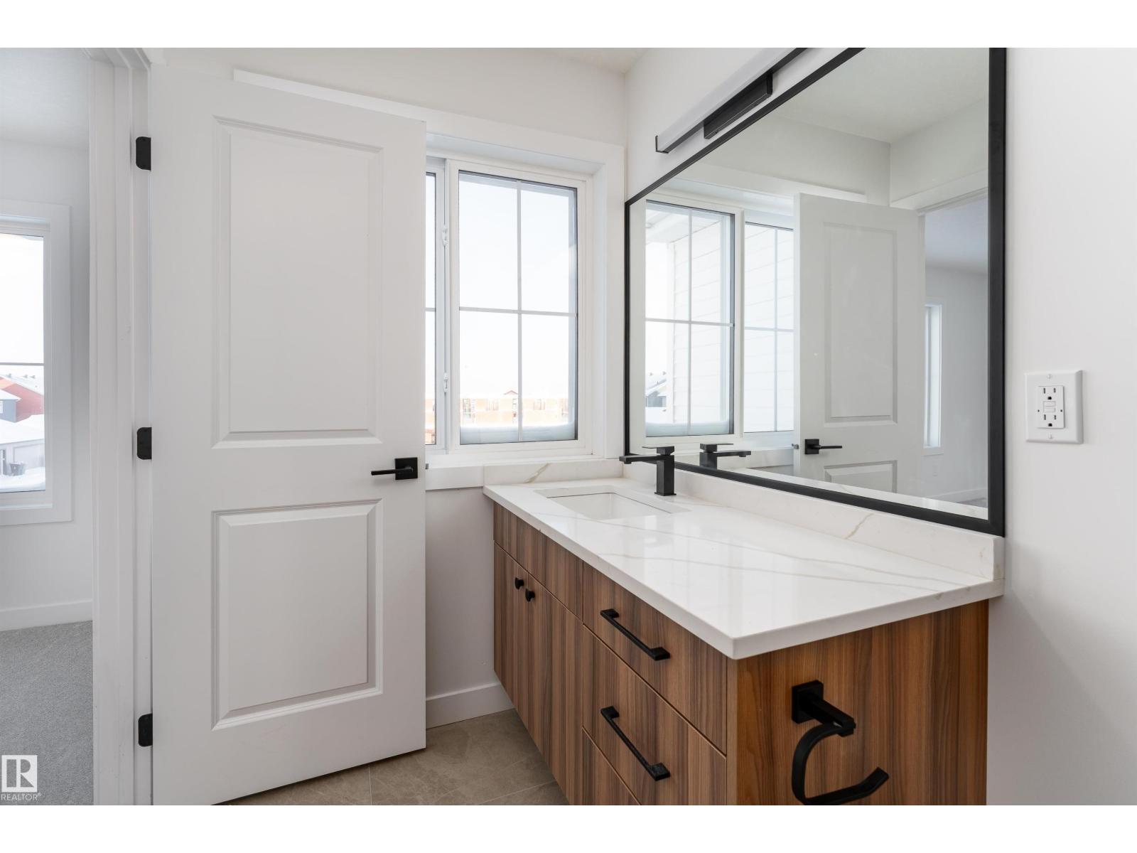 
          73 Elliot WD
            <br/>
            <span>Fort Saskatchewan</span>
            , 
            <span>AB</span>
             <span>T8L1R8</span>
        