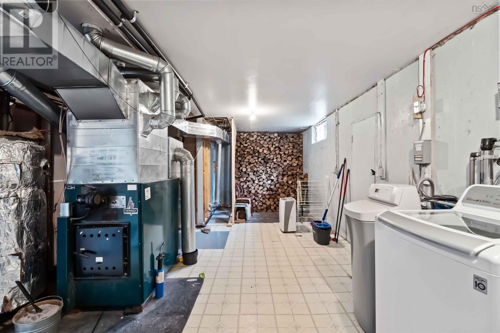 Property 32 of 51 of 76 Marsh Road