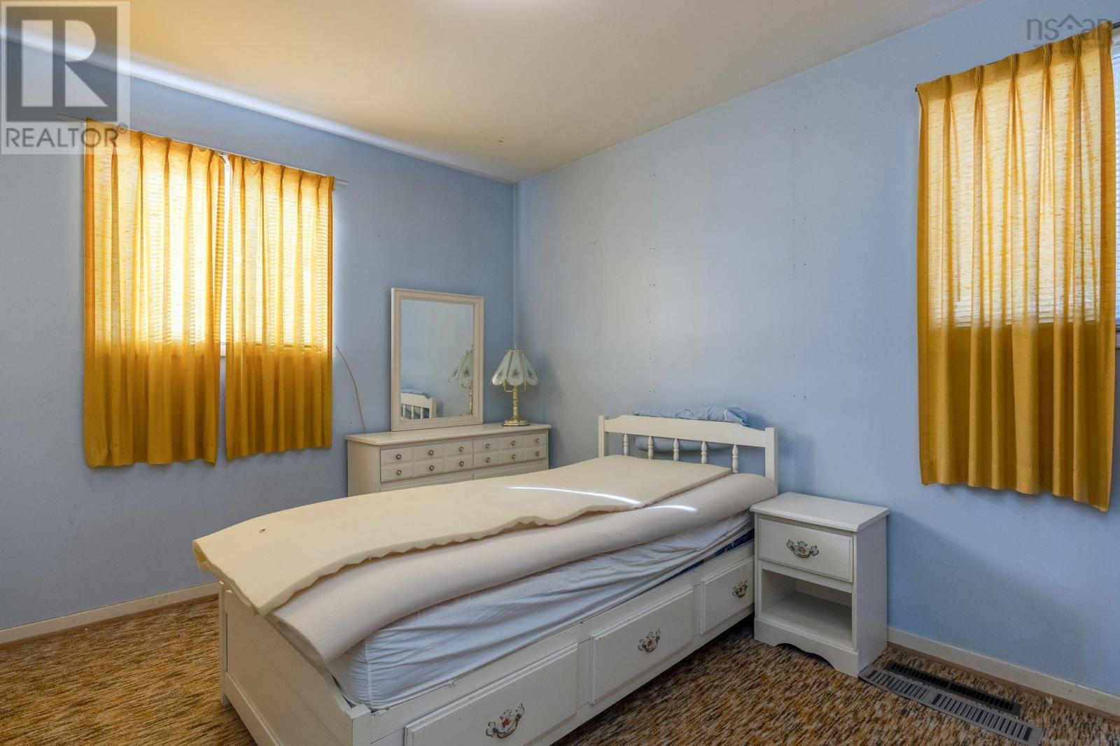 Property 29 of 49 of 15 Acadia Street