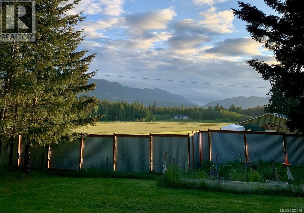 981 Pratt Rd, Hilliers