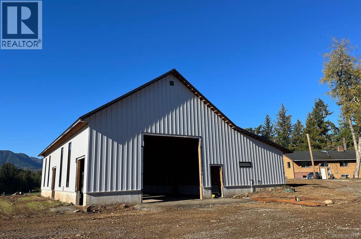 981 Pratt Rd, Hilliers