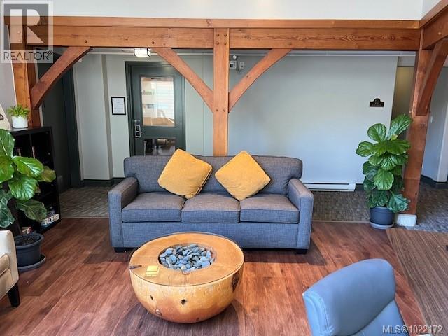 #103D 1800 Riverside Lane - 23