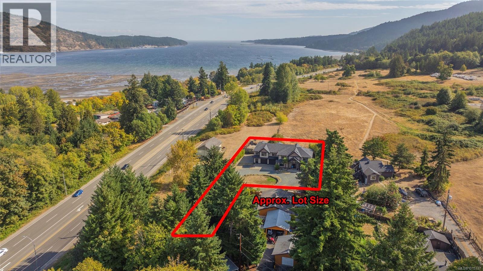 2466 Summerset Rd, Nanoose Bay