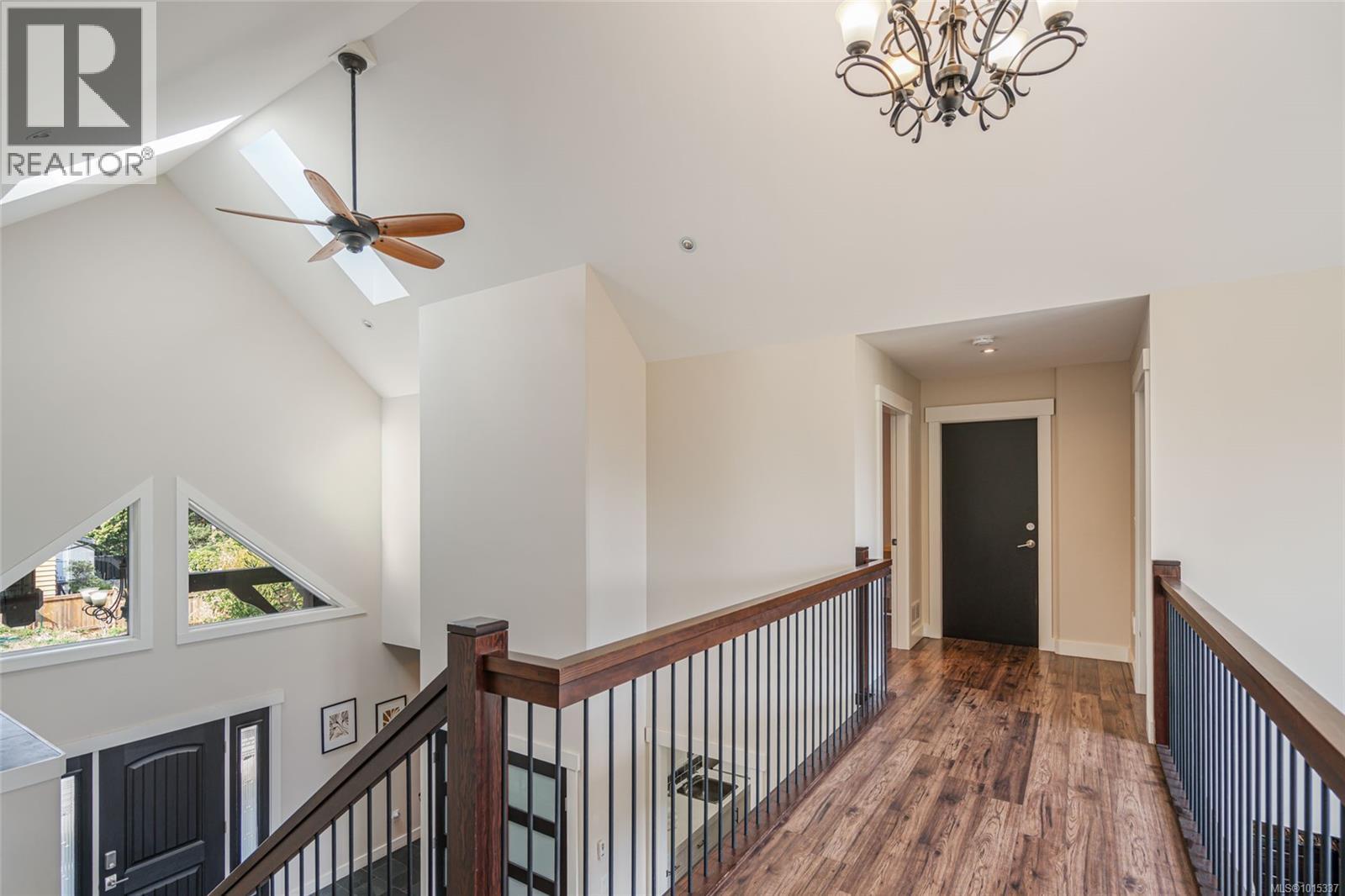 2466 Summerset Rd, Nanoose Bay