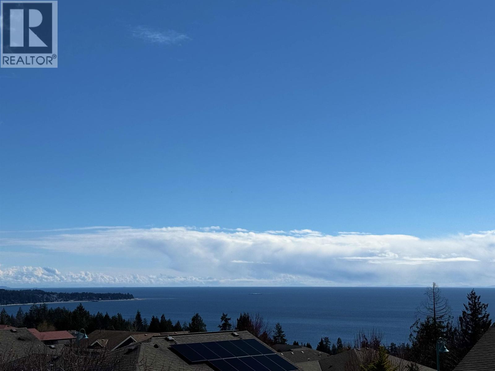 6263 APOLLO ROAD, Sechelt