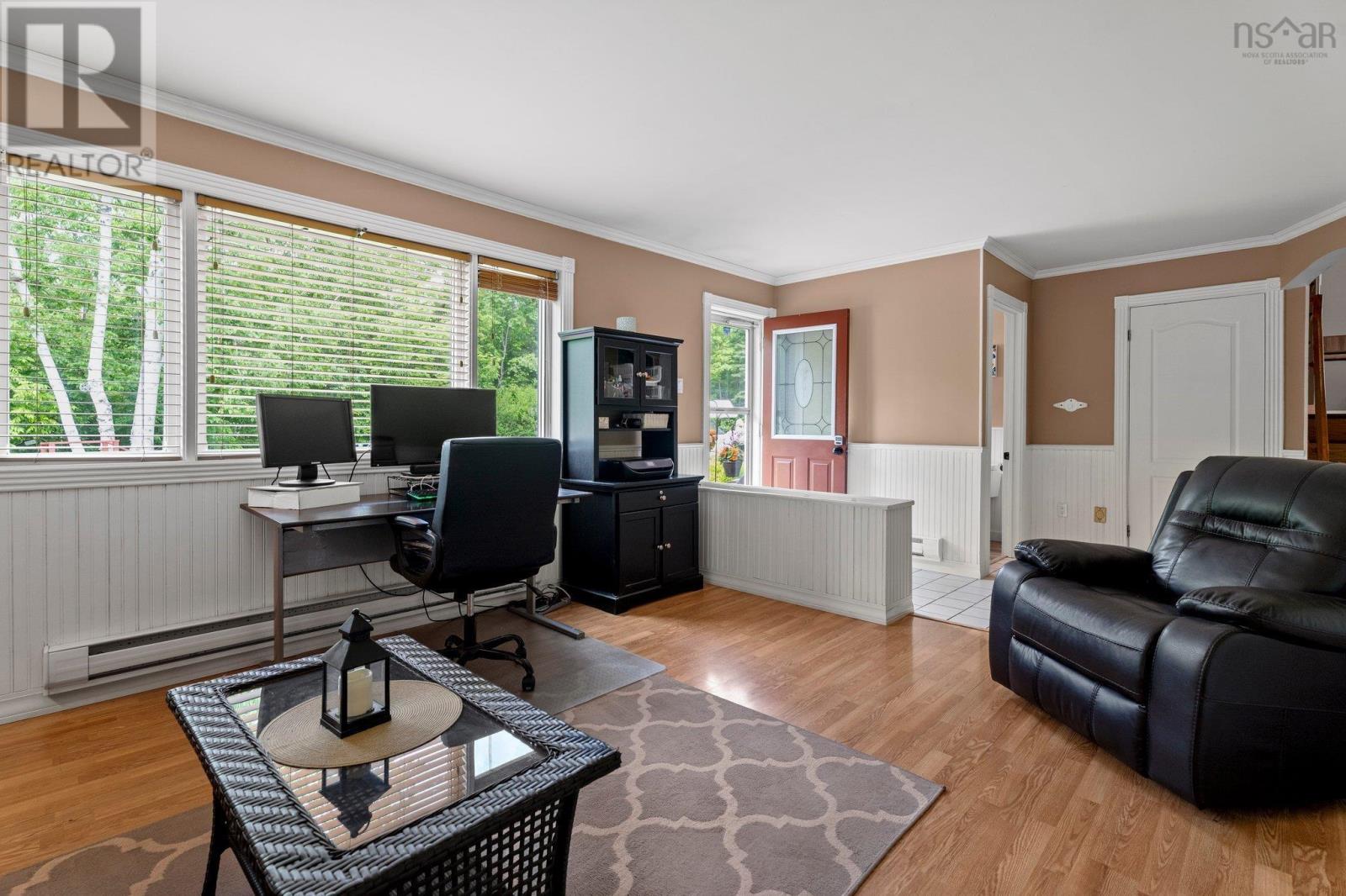 Property 15 of 51 of 193 Glen Road