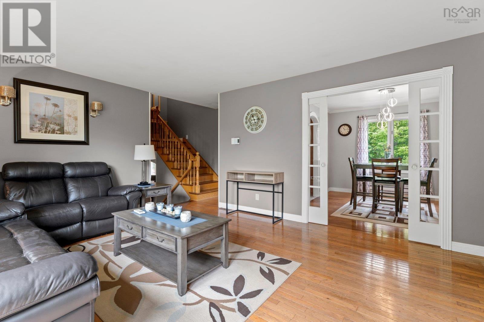 Property 12 of 51 of 193 Glen Road