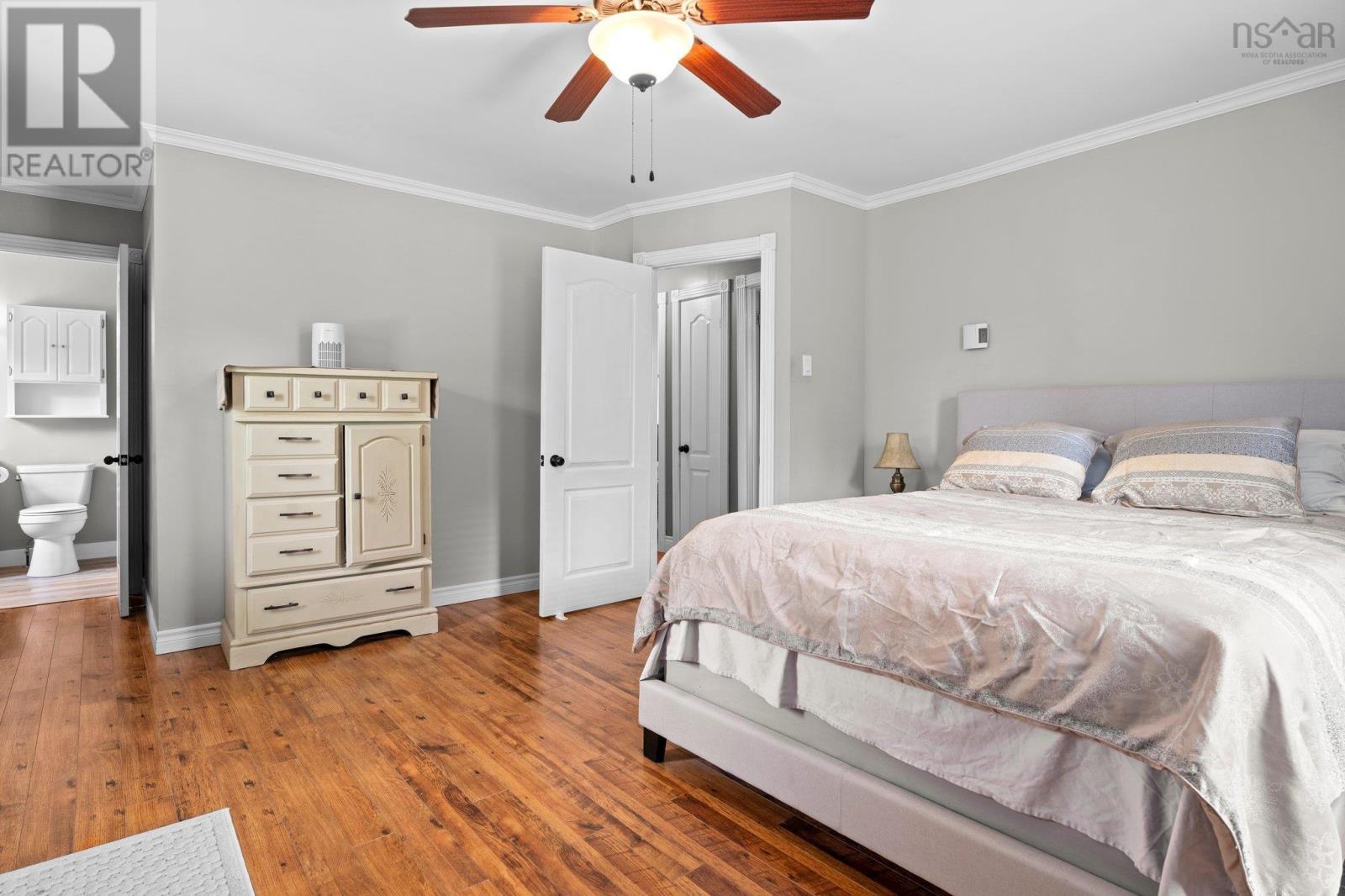 Property 27 of 51 of 193 Glen Road