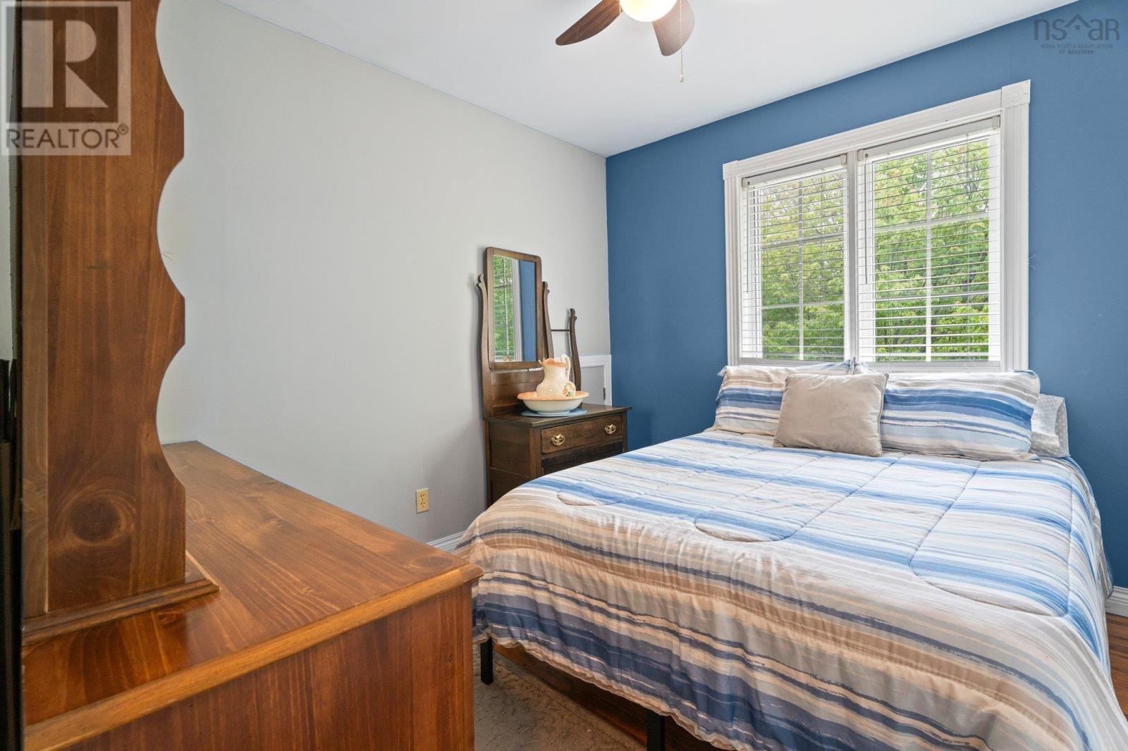 Property 30 of 51 of 193 Glen Road