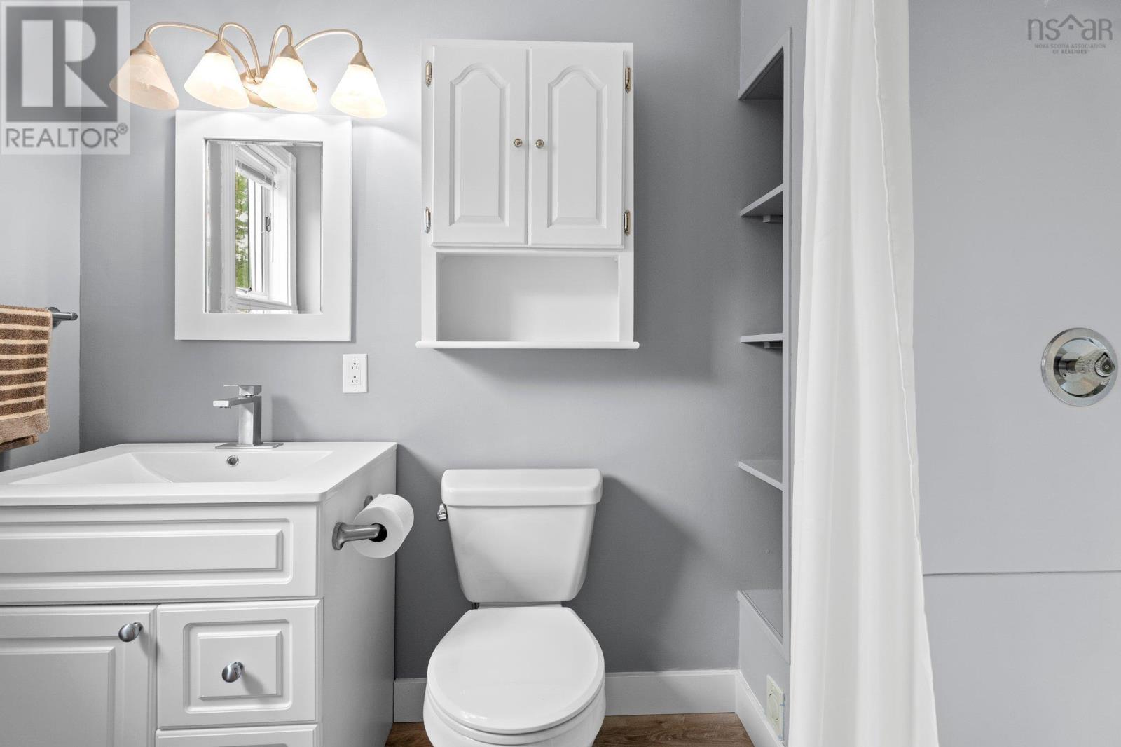 Property 28 of 51 of 193 Glen Road