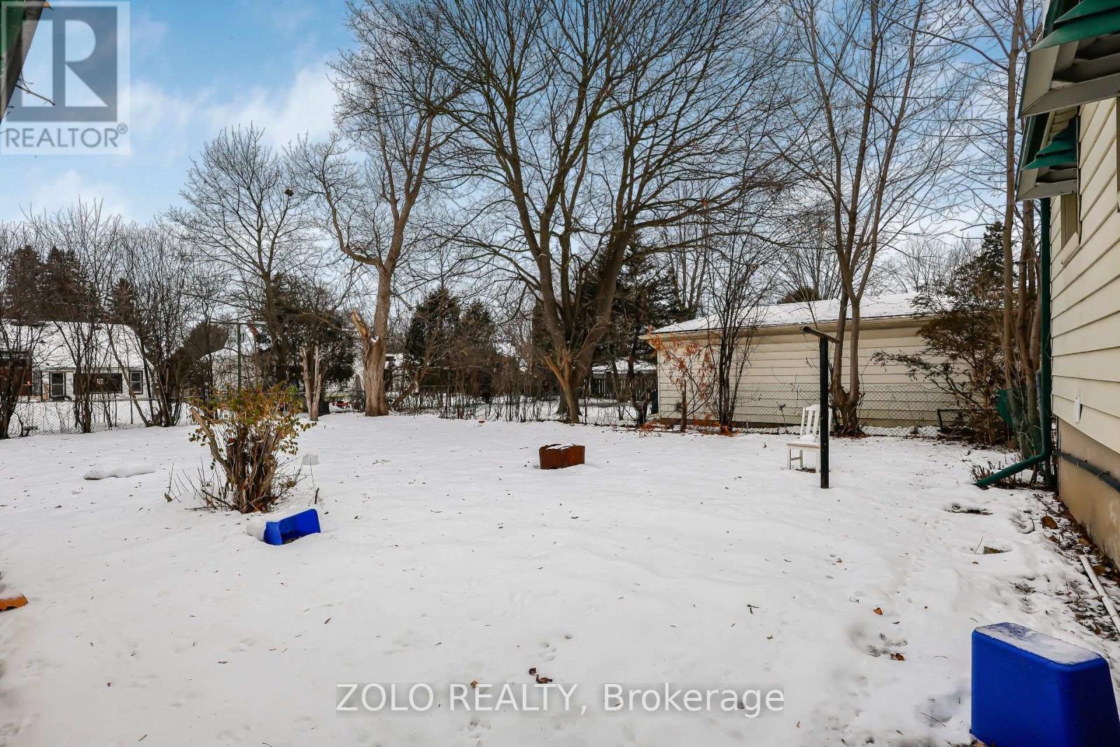 129 ROEHAMPTON AVENUE - 4