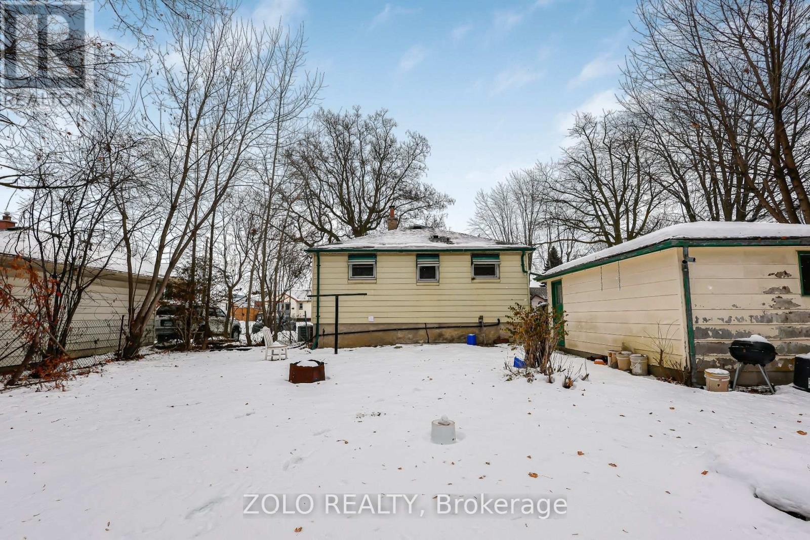 129 ROEHAMPTON AVENUE - 5