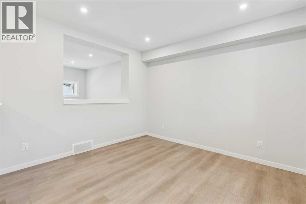 Single Family House 5 Level for Sale in   Mahogany Parade SE Mahogany Calgary 