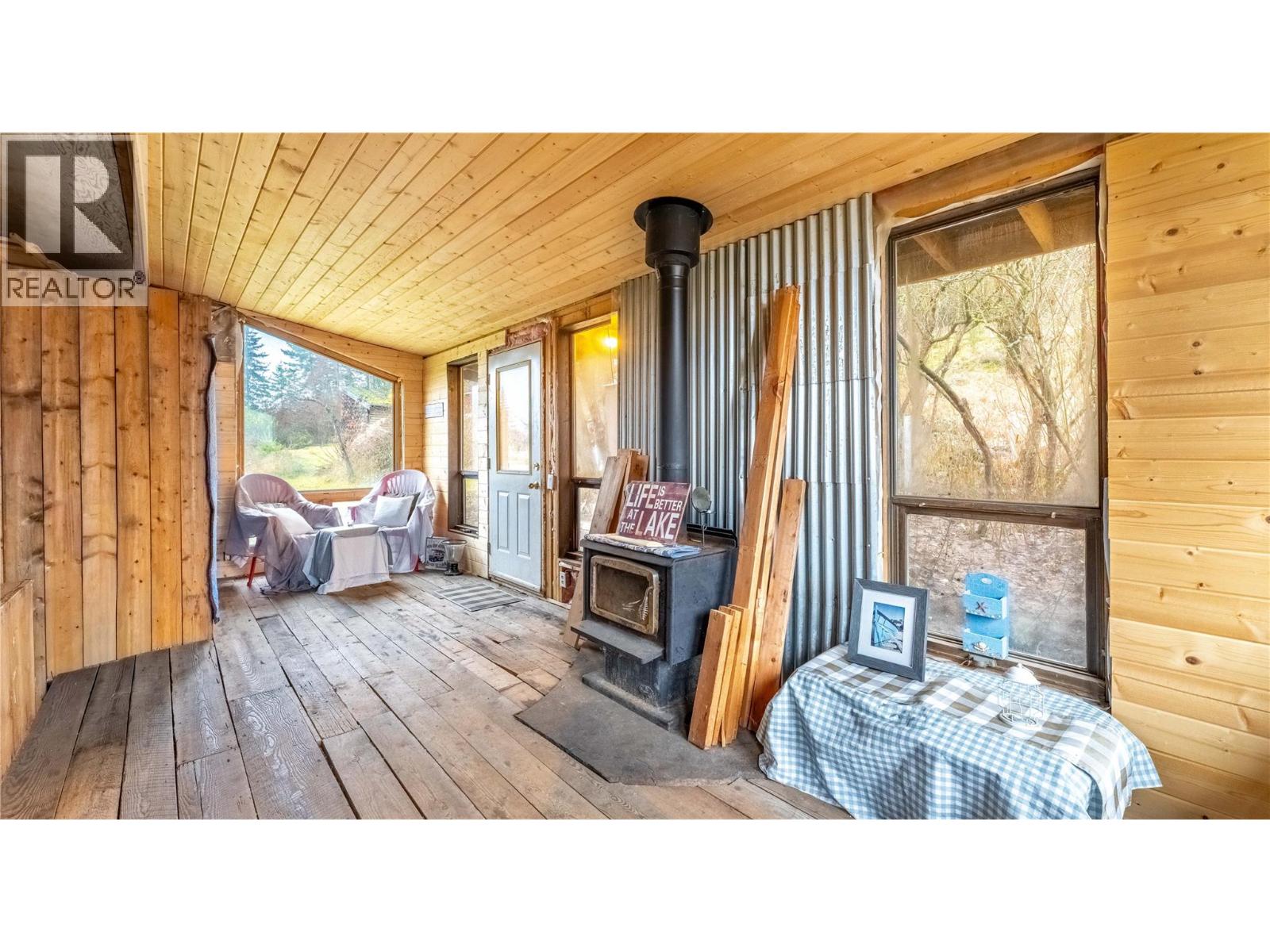 1412 AINSWORTH AVENUE - 16