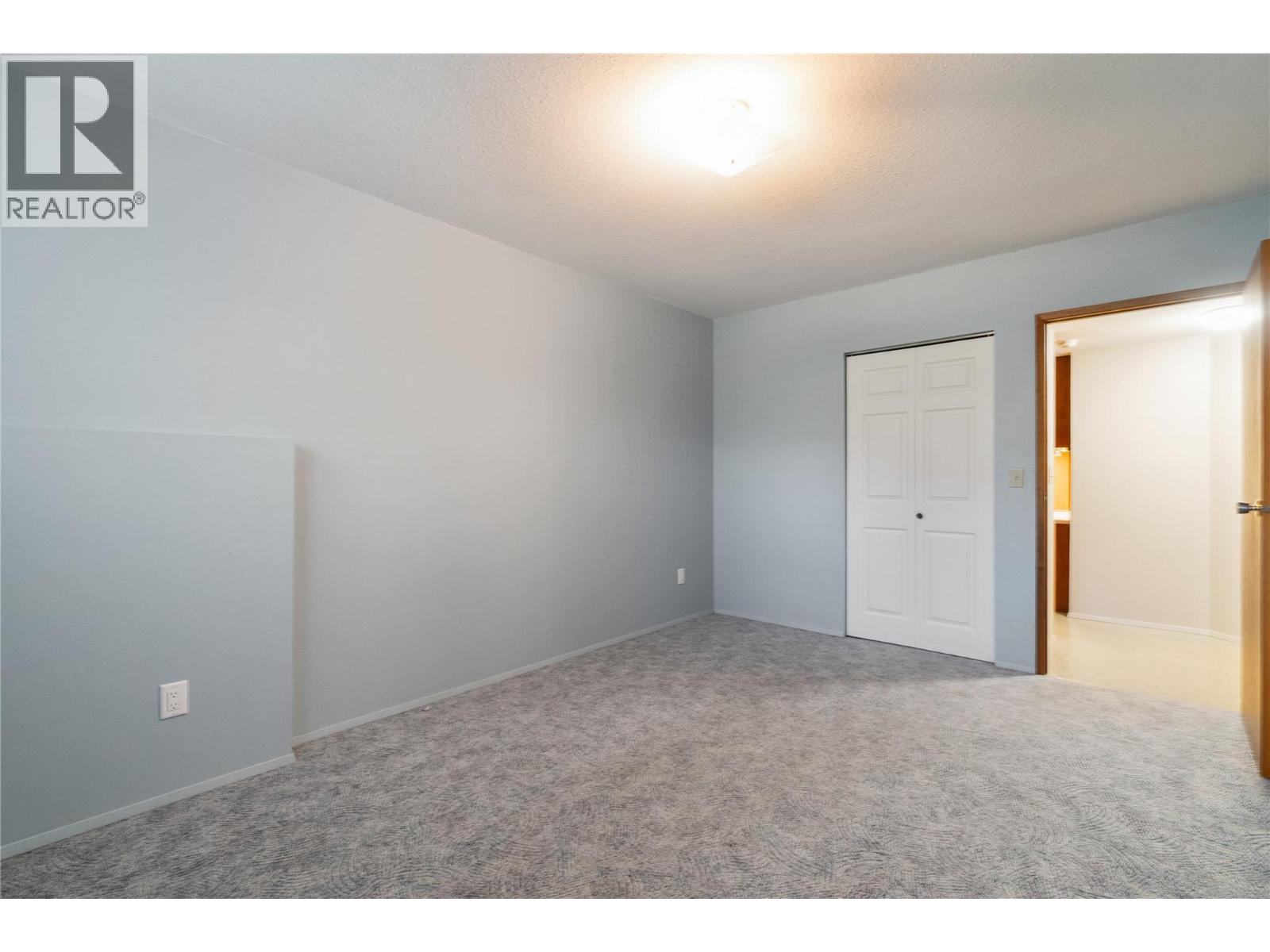  2662 CENTENNIAL Drive, Blind Bay