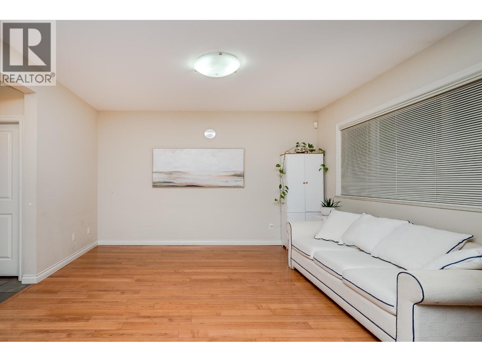 #10-7060 BRIDGE Street, Richmond