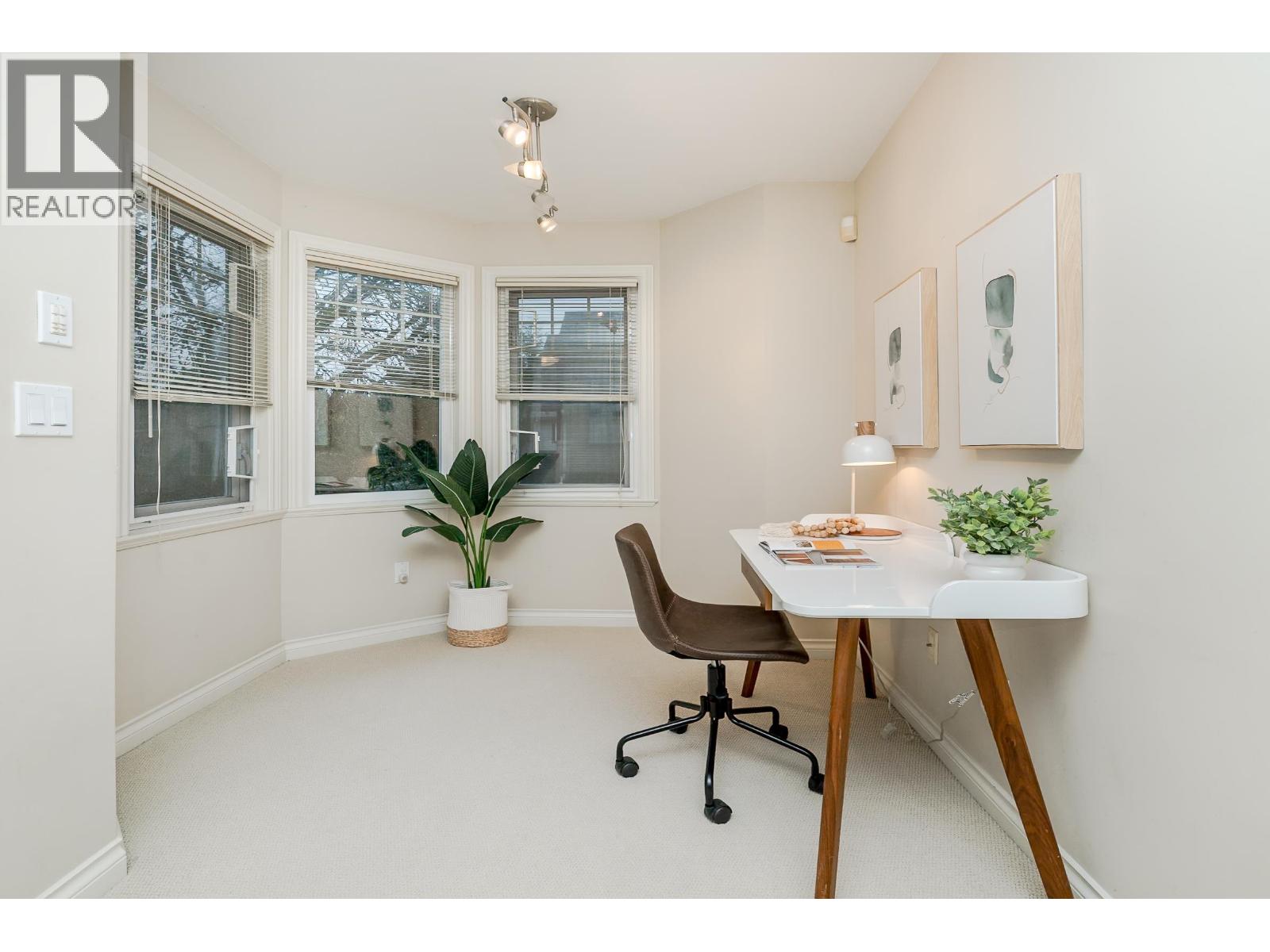 #10-7060 BRIDGE Street, Richmond