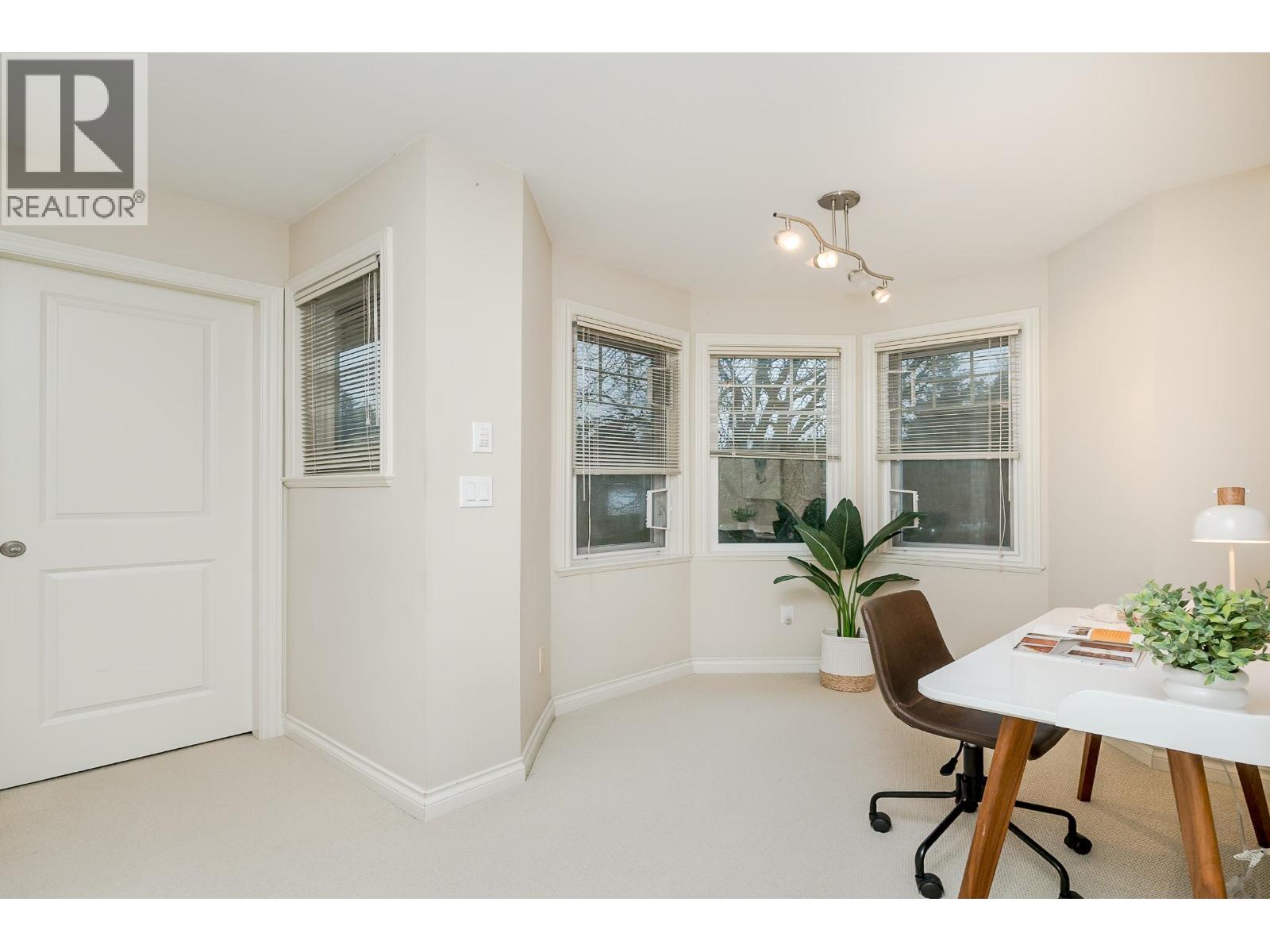 #10-7060 BRIDGE Street, Richmond