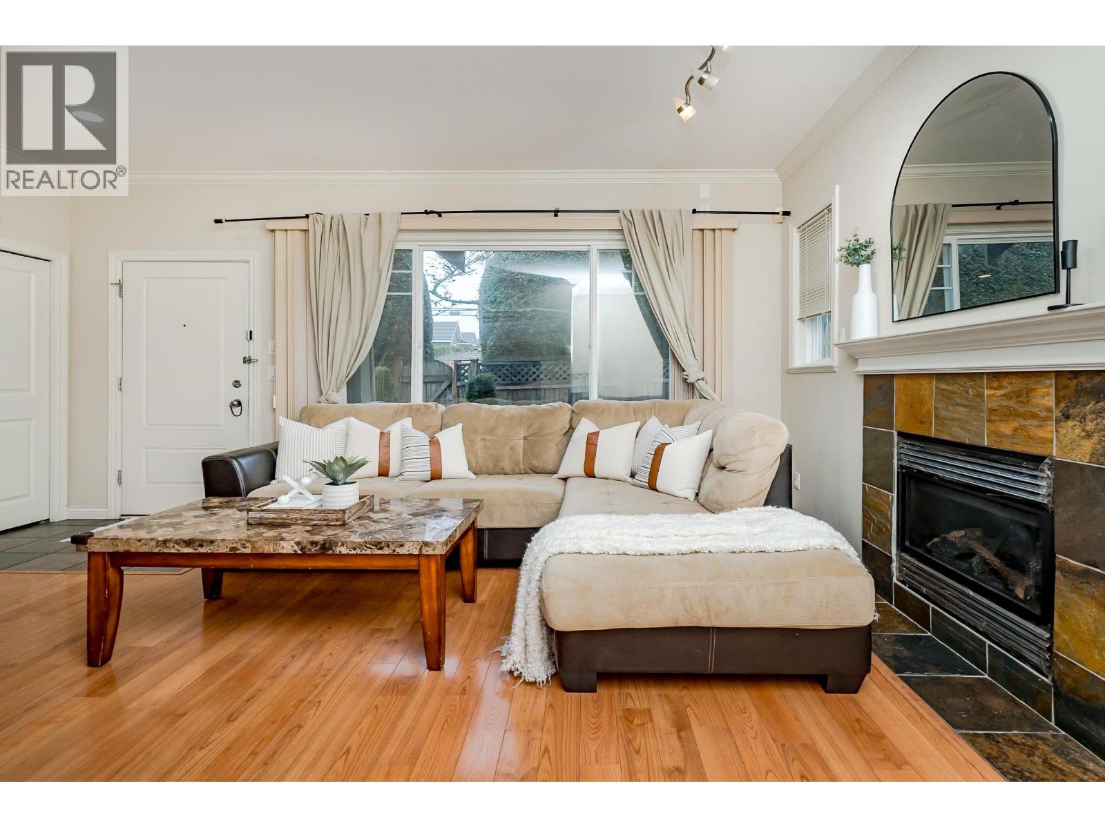 #10-7060 BRIDGE Street, Richmond