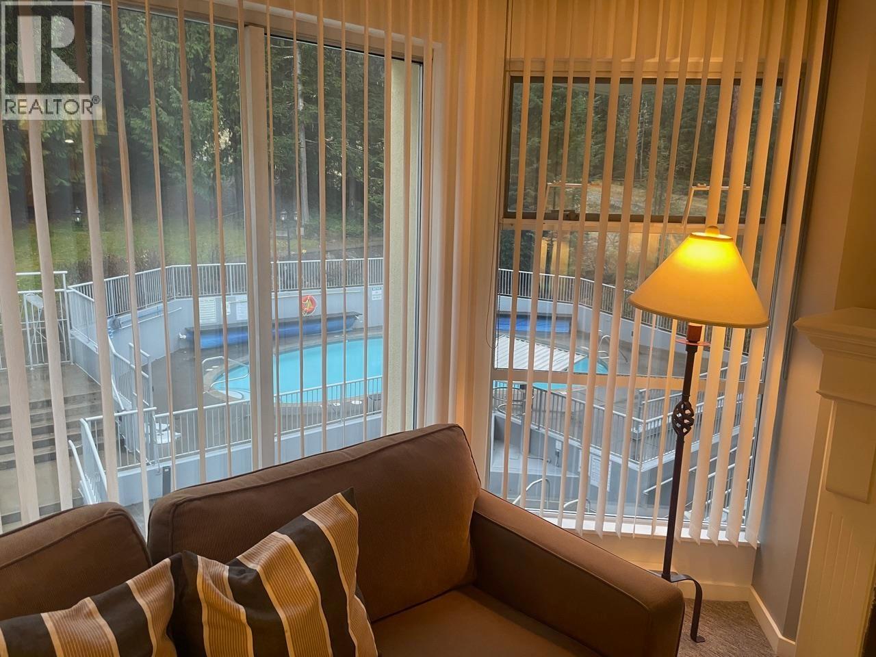 304 Week 2-4910 SPEARHEAD PLACE, Whistler