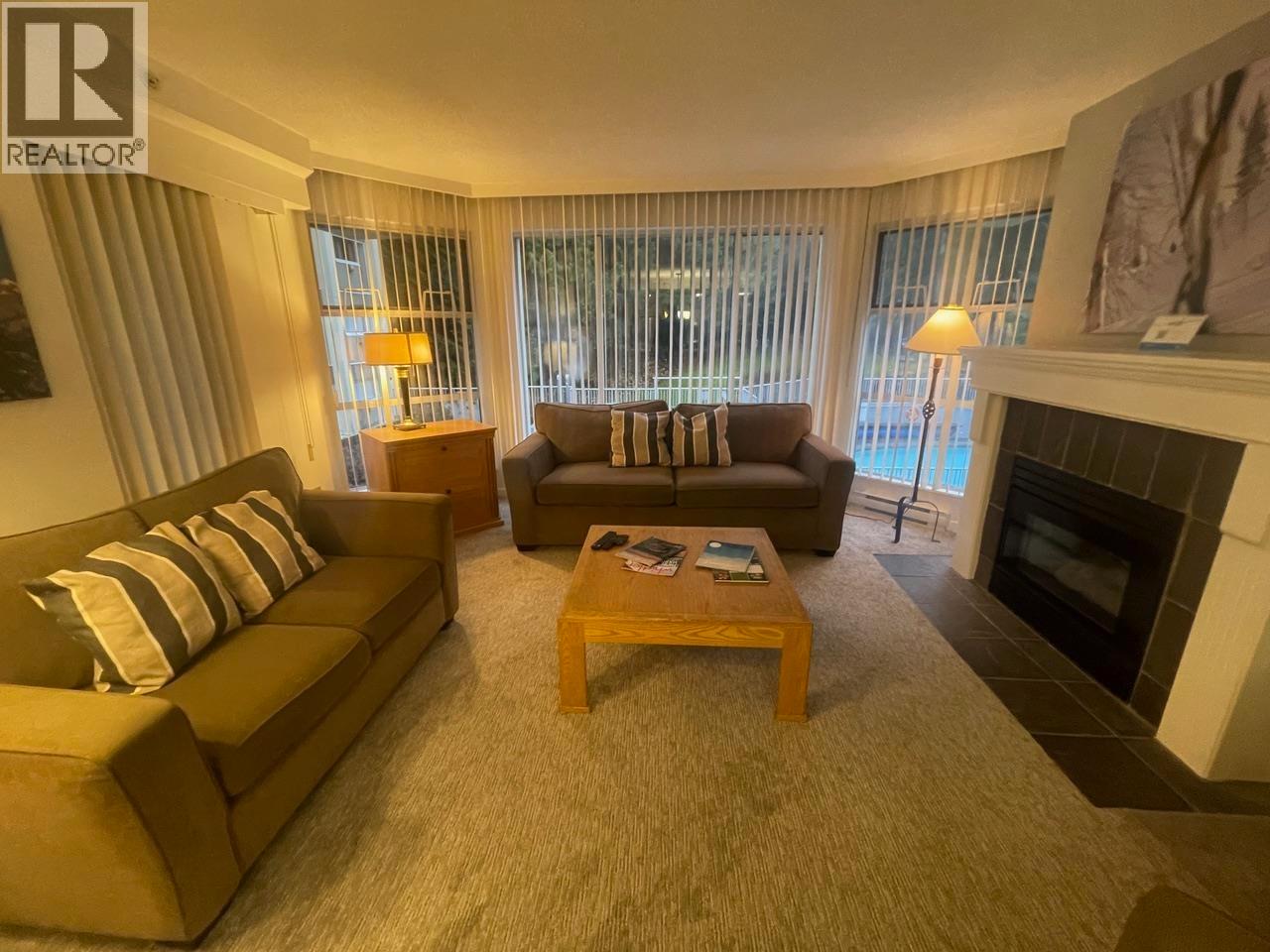 304 Week 2-4910 SPEARHEAD PLACE, Whistler