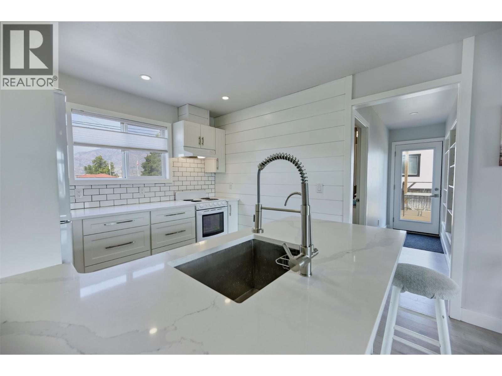  8708 74th Avenue, Osoyoos