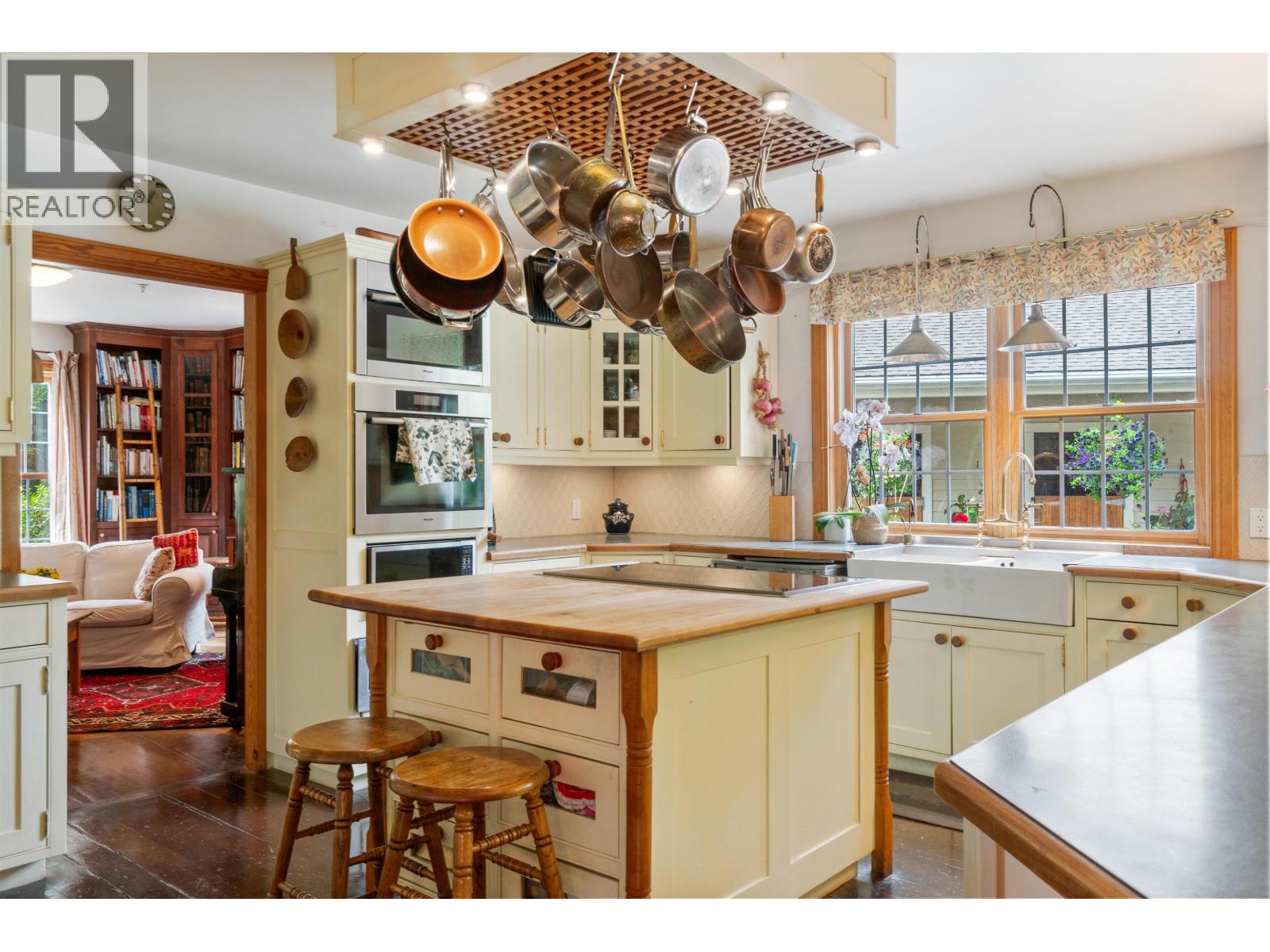 2255 KITAMAAT VILLGE ROAD, Kitimat