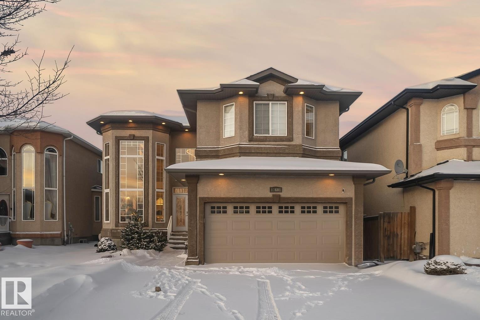 13608 160 AV NW, Edmonton