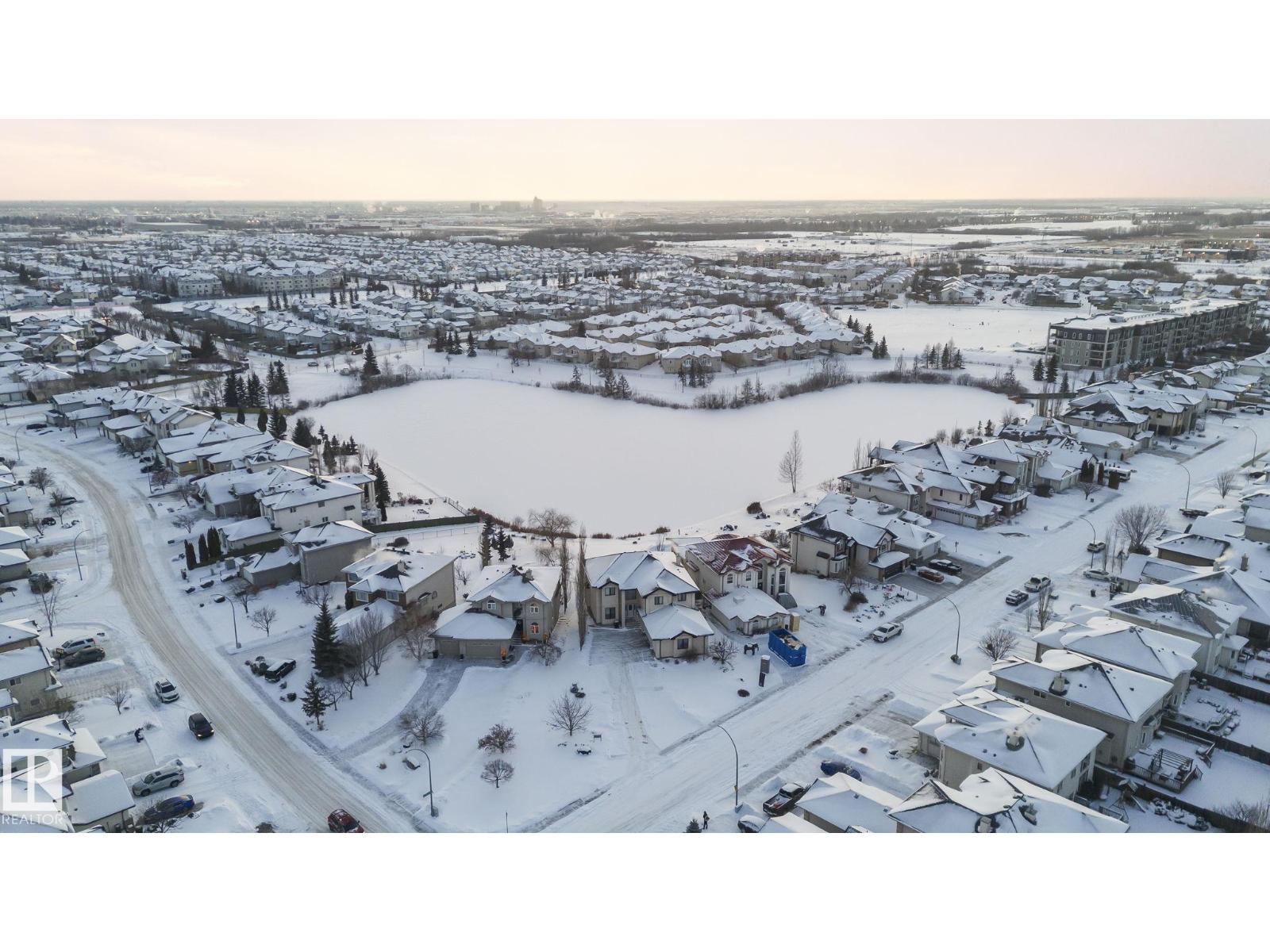 13608 160 AV NW, Edmonton