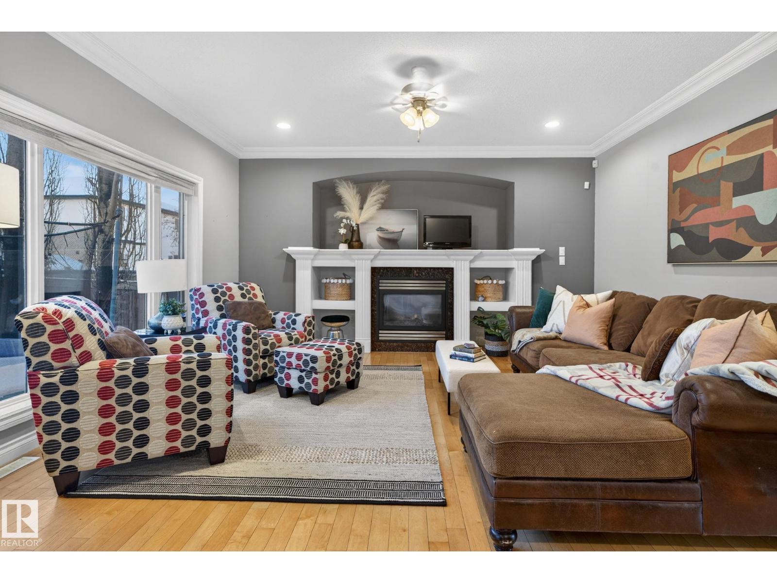 13608 160 AV NW, Edmonton