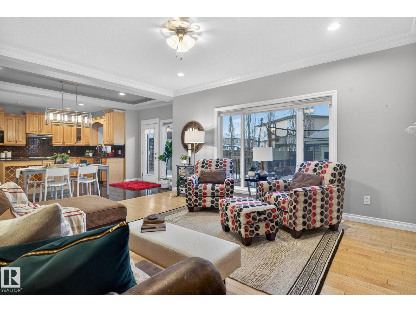 13608 160 AV NW, Edmonton