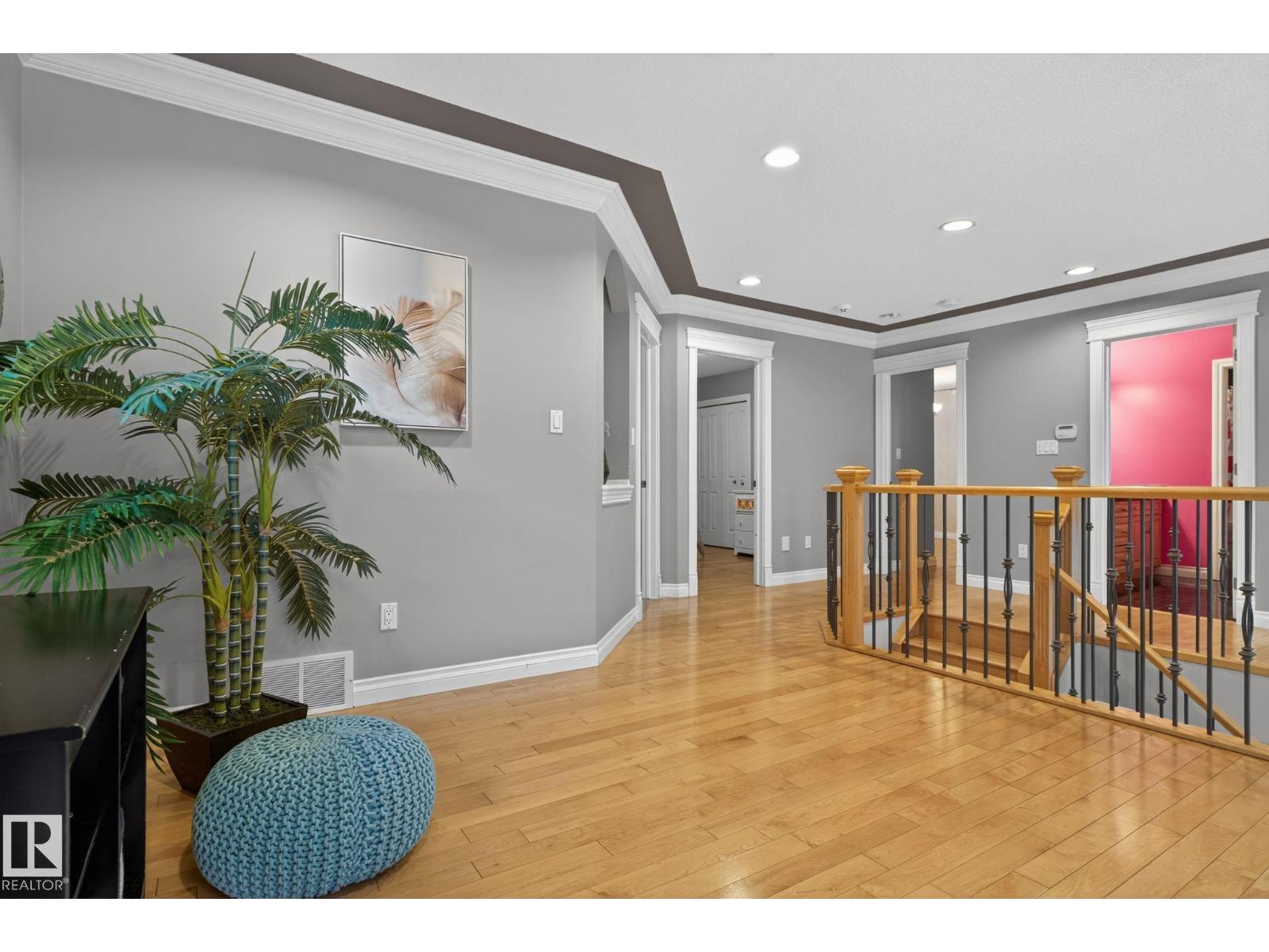 13608 160 AV NW, Edmonton