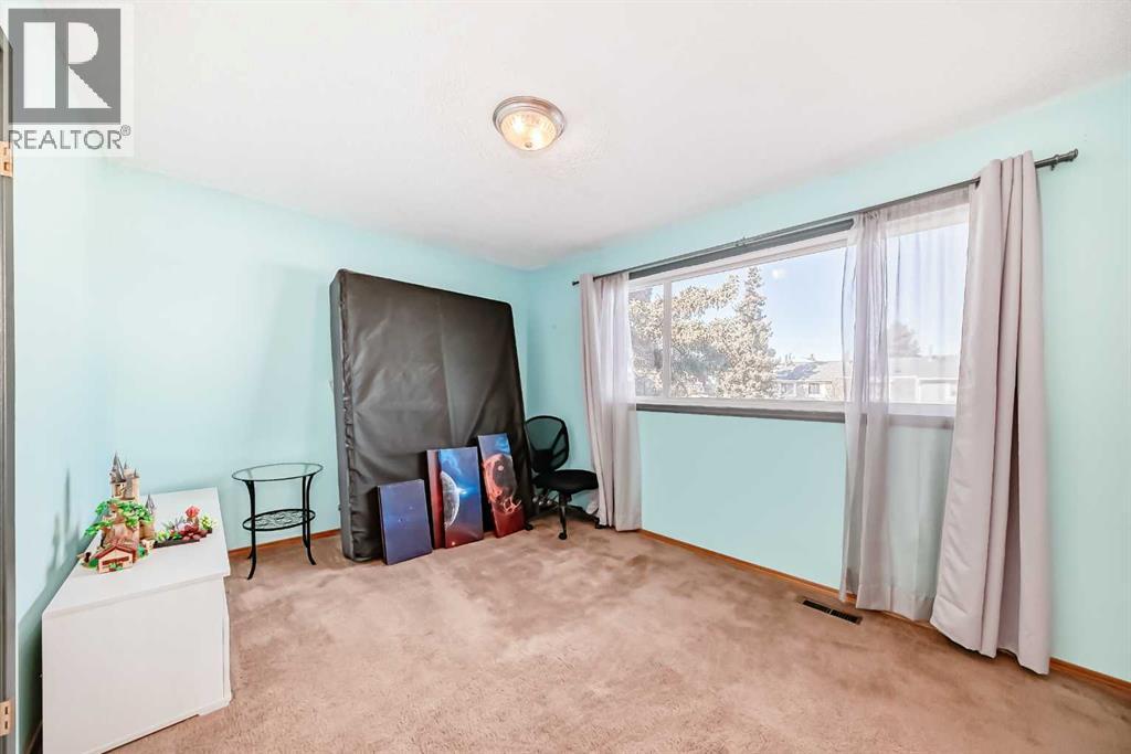 Single Family House for Sale in  Georgian Villas NE Marlborough Park Calgary 