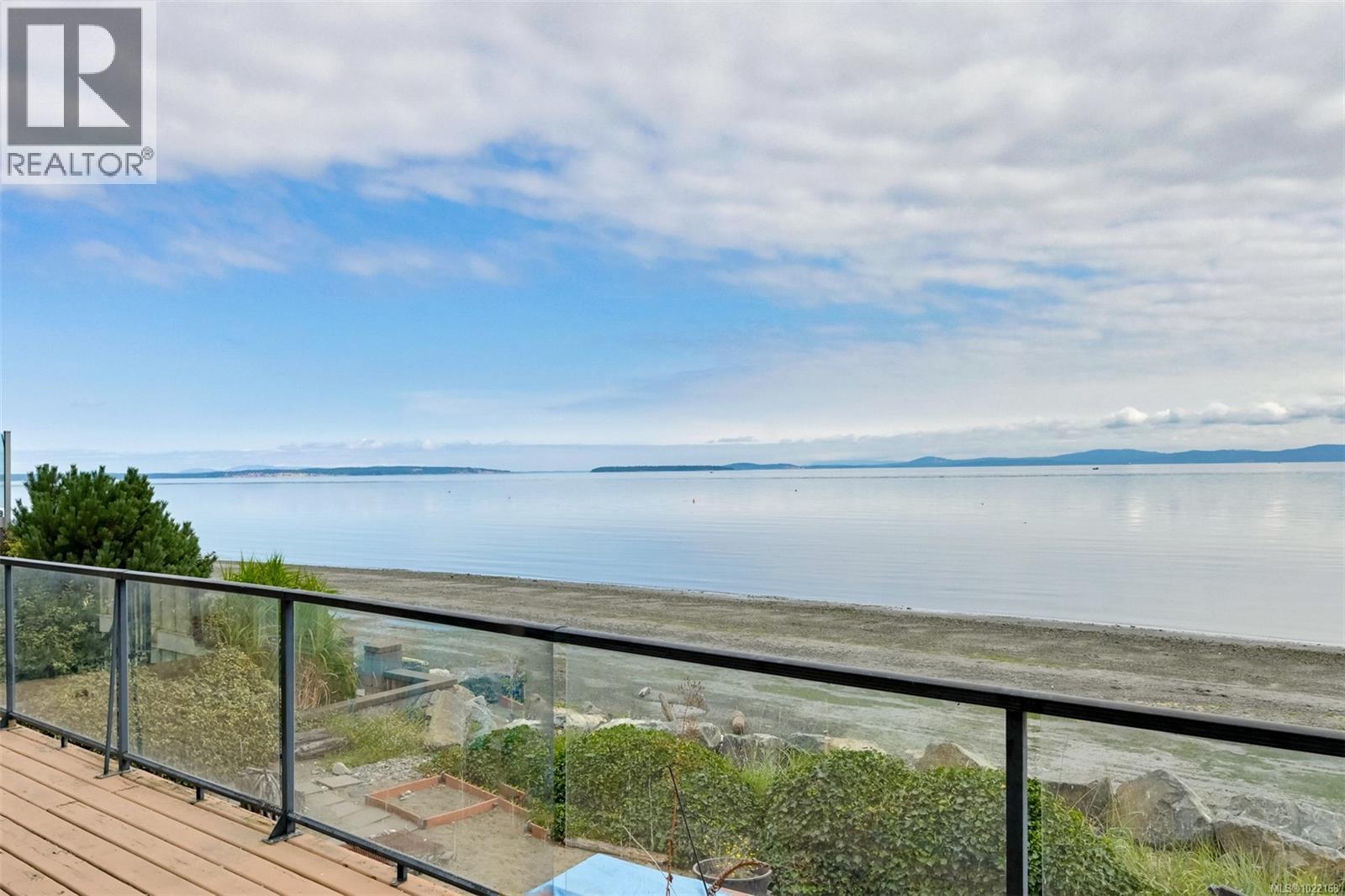 5037 Cordova Bay Rd, Saanich