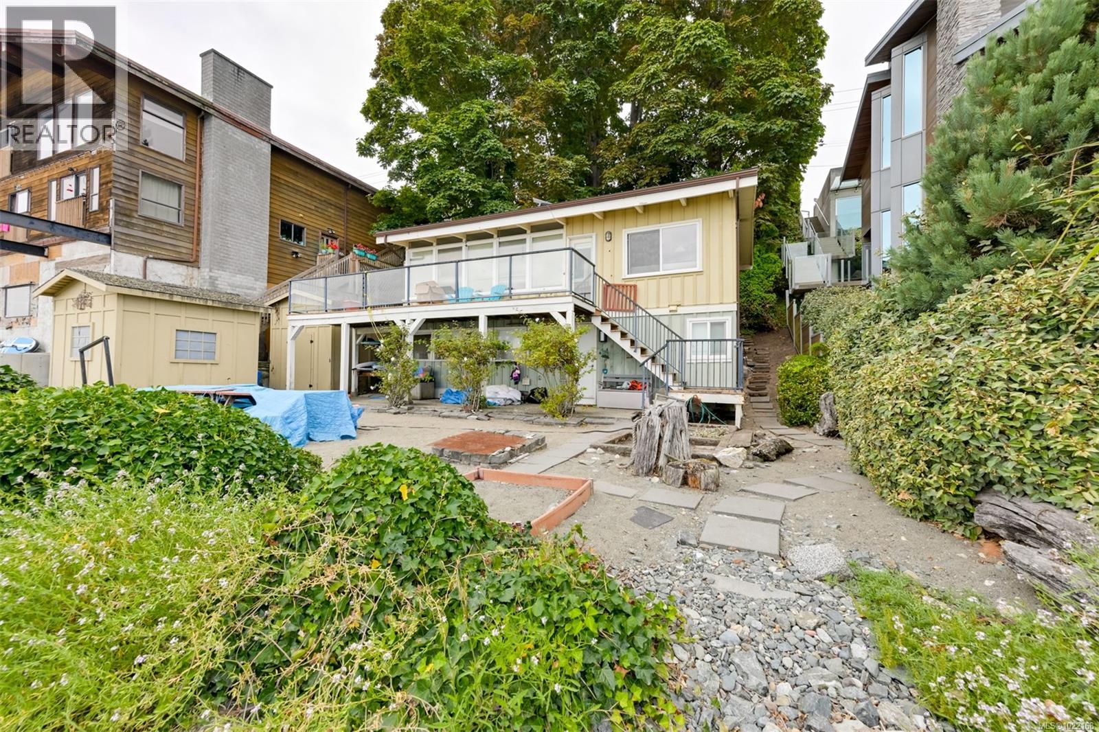 5037 Cordova Bay Rd, Saanich