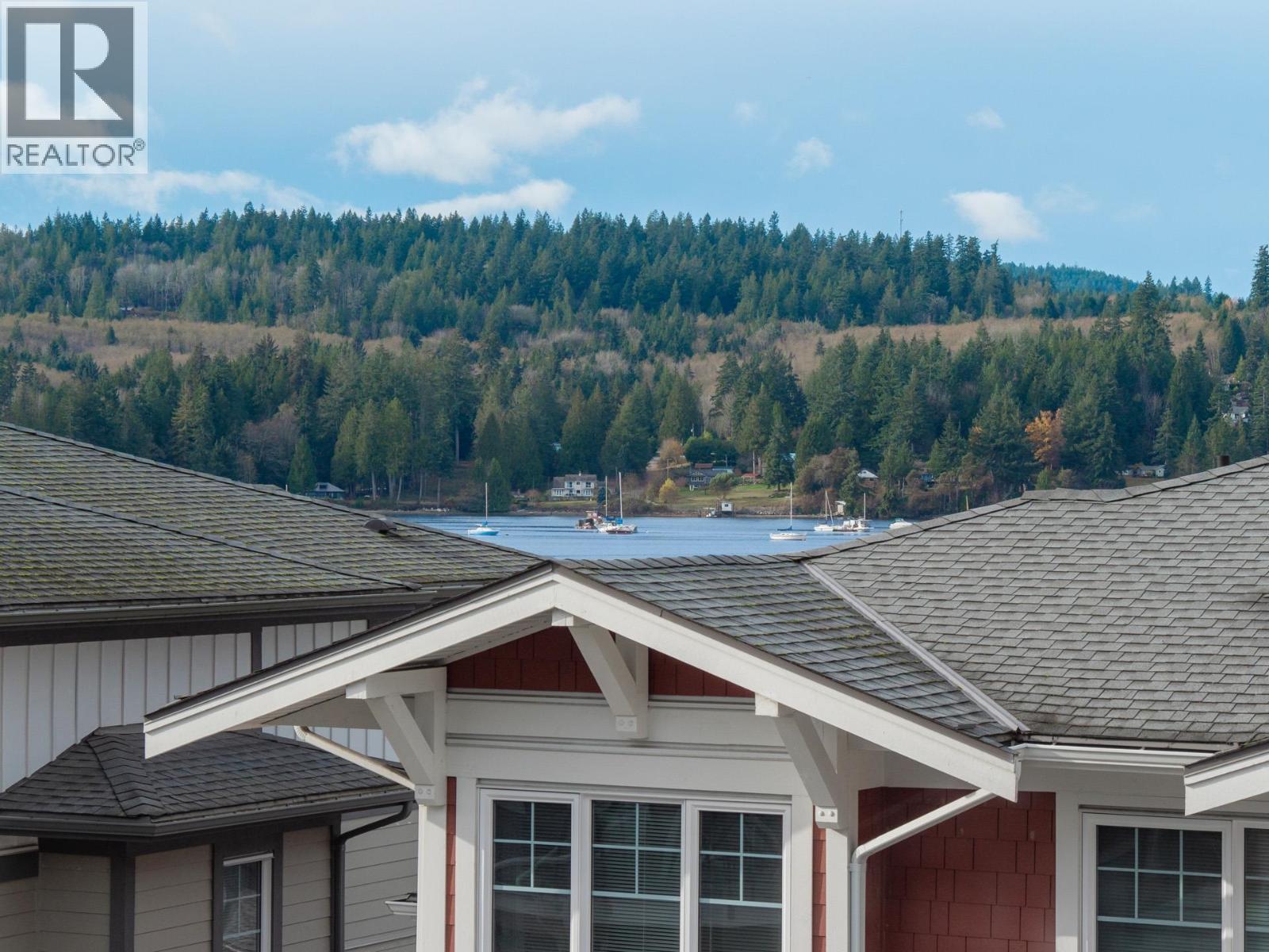 5934 OLDMILL LANE, Sechelt