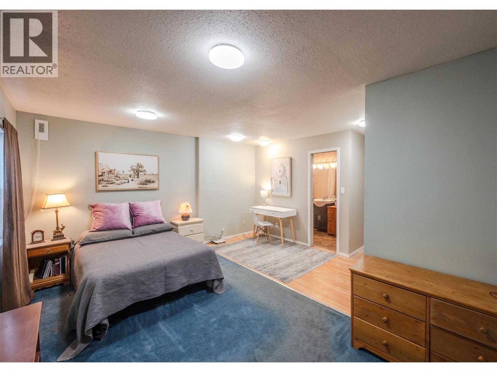 6404 Spartan Street, Oliver