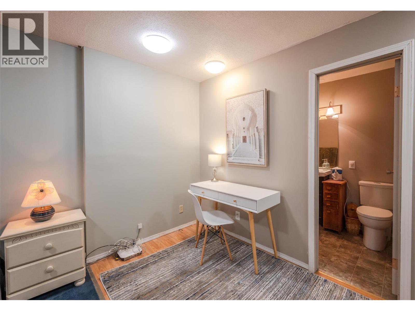 6404 Spartan Street, Oliver