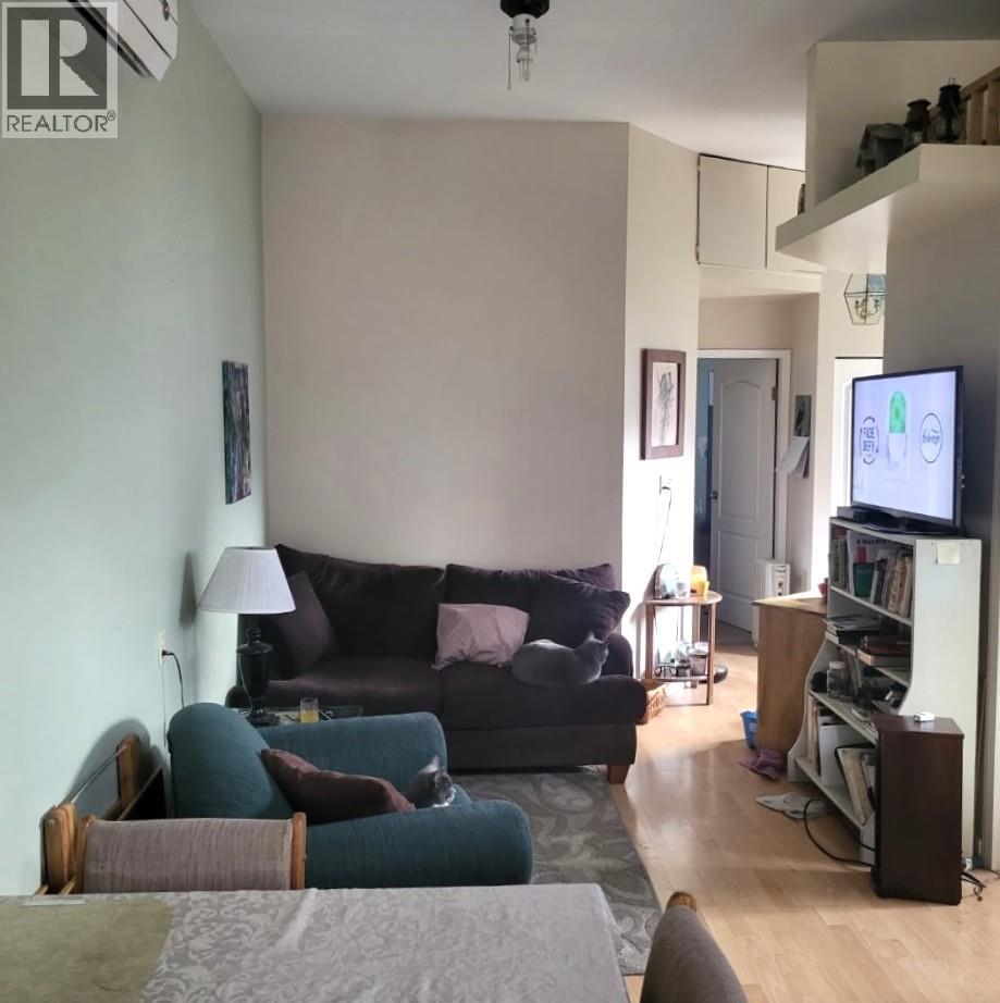 6404 Spartan Street, Oliver