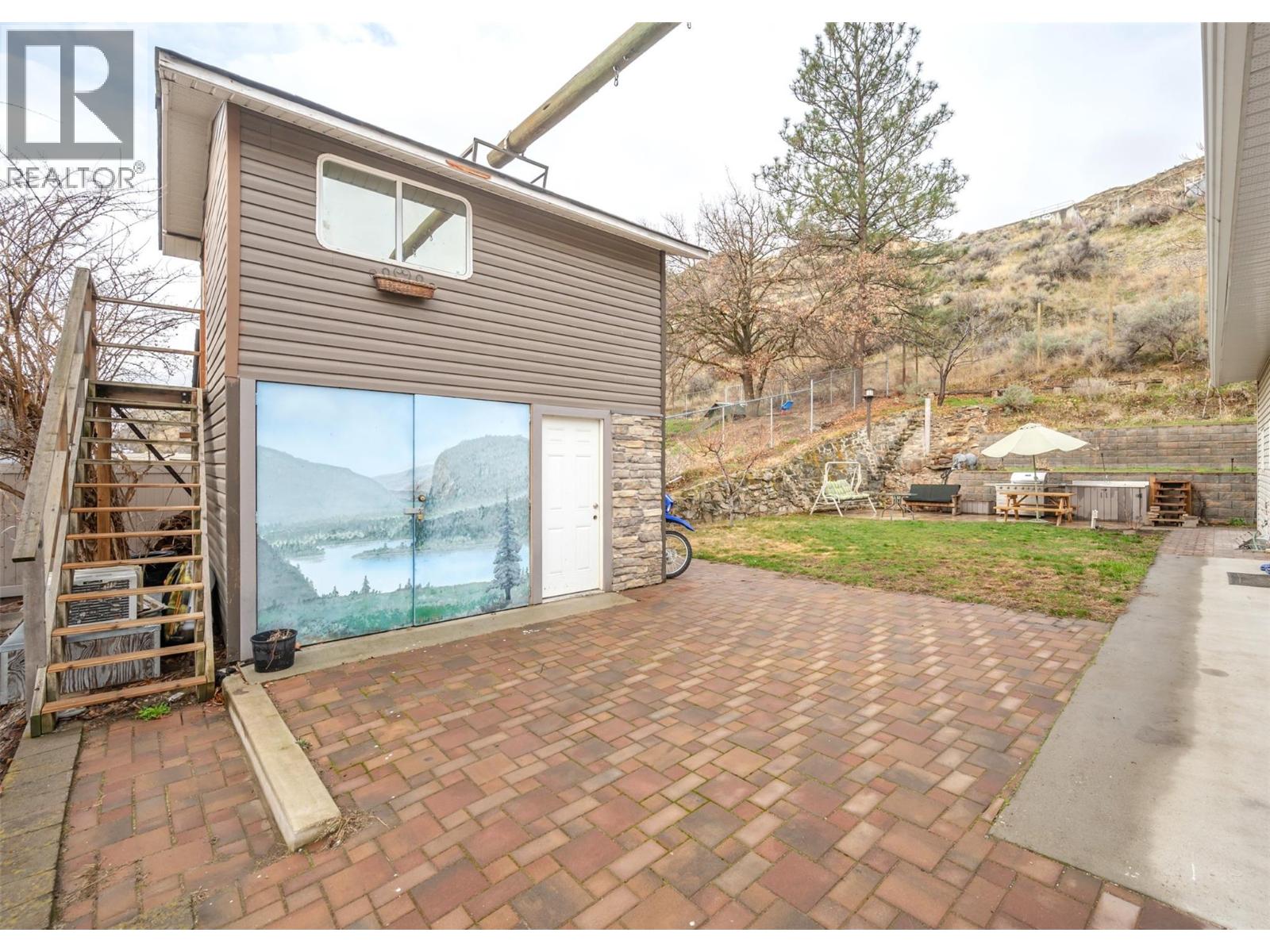 6404 Spartan Street, Oliver